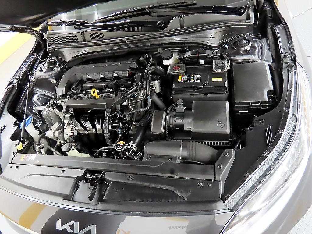 KIA K3 2023 Gris - Importación desde Corea - HF Imports Iquique - Foto 16