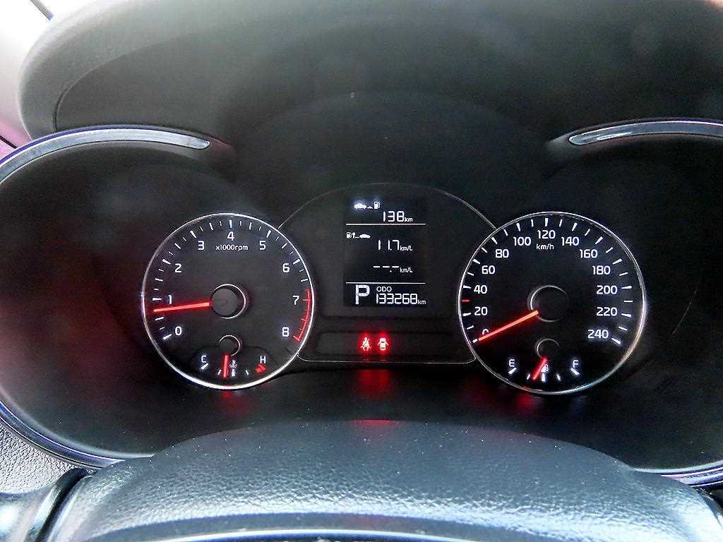 KIA K3 - Vista 9
