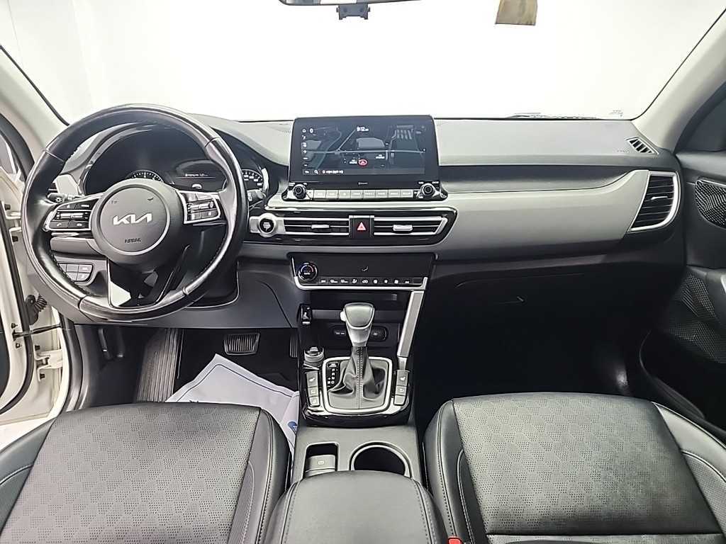 KIA Seltos - Vista 7