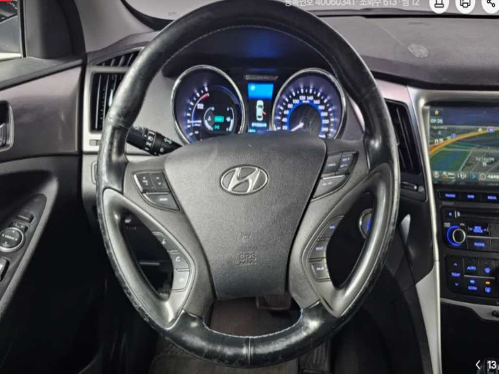 HYUNDAI Sonata - Vista 10