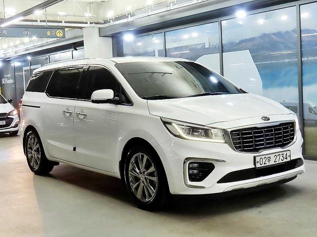 KIA Carnival 2019 Blanco - Importación desde Corea - HF Imports Iquique - Foto 1