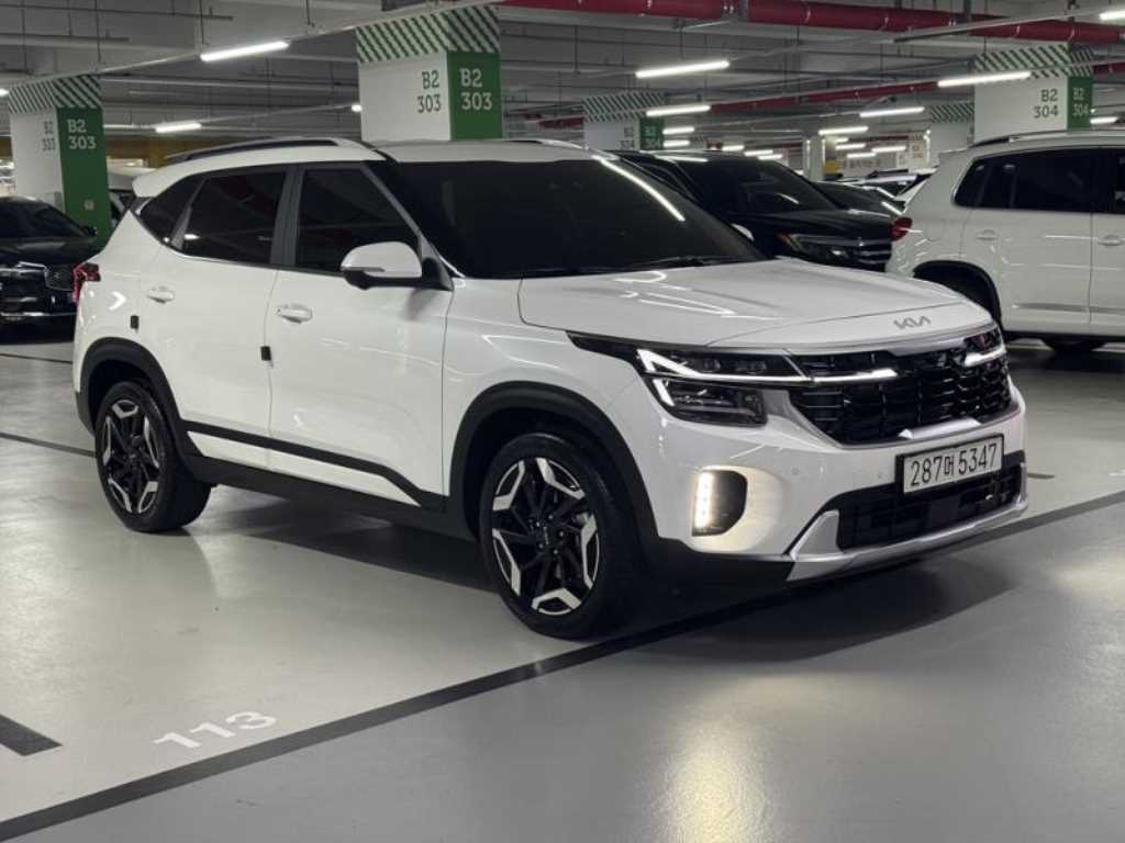KIA Seltos - Vista 3