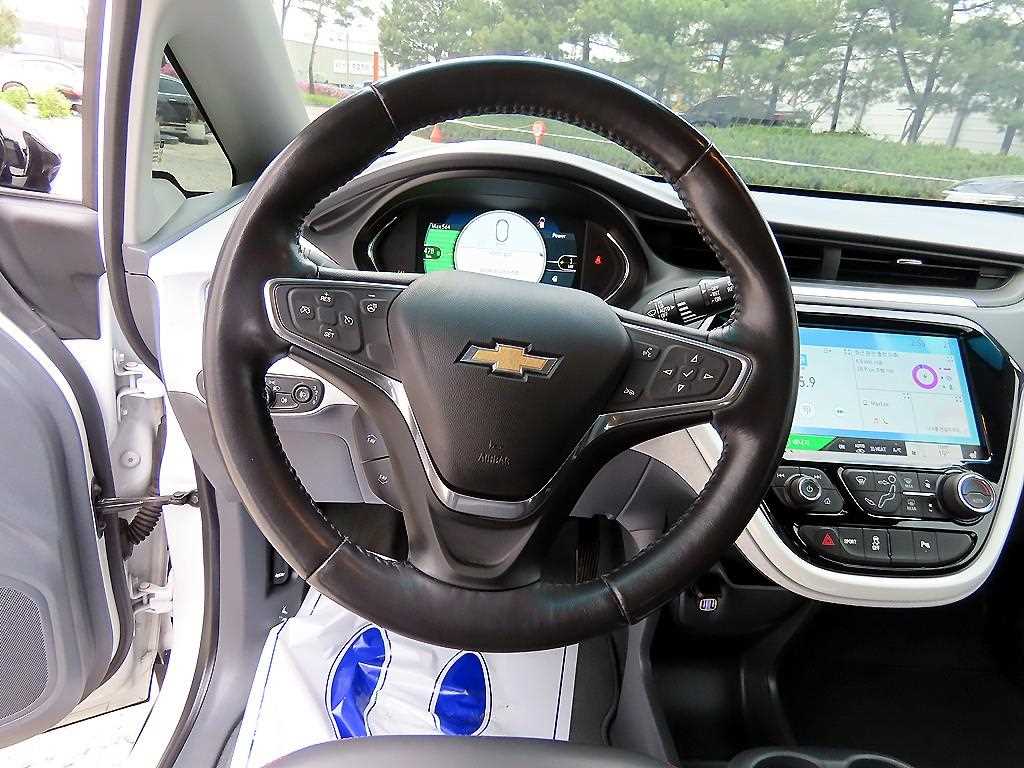 Chevrolet Bolt - Vista 8
