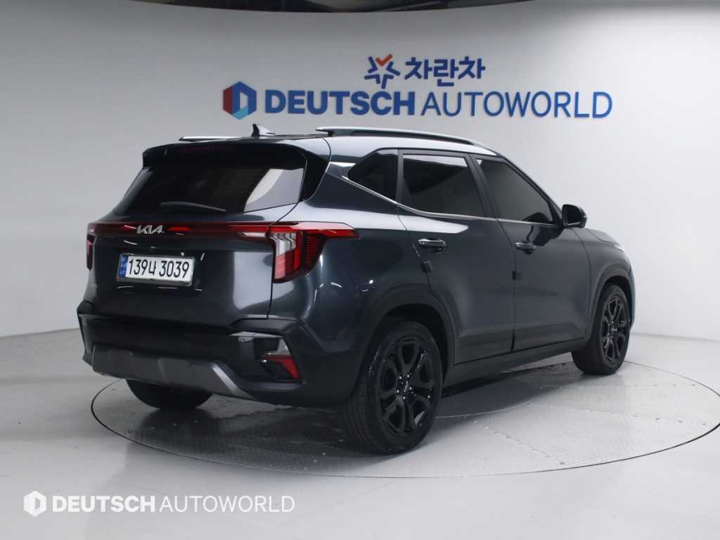 KIA Seltos - Vista 2