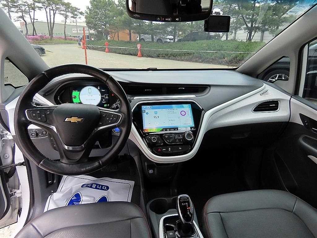 Chevrolet Bolt - Vista 7