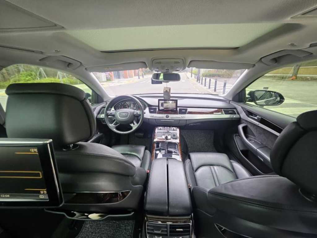 Audi A8 - Vista 7
