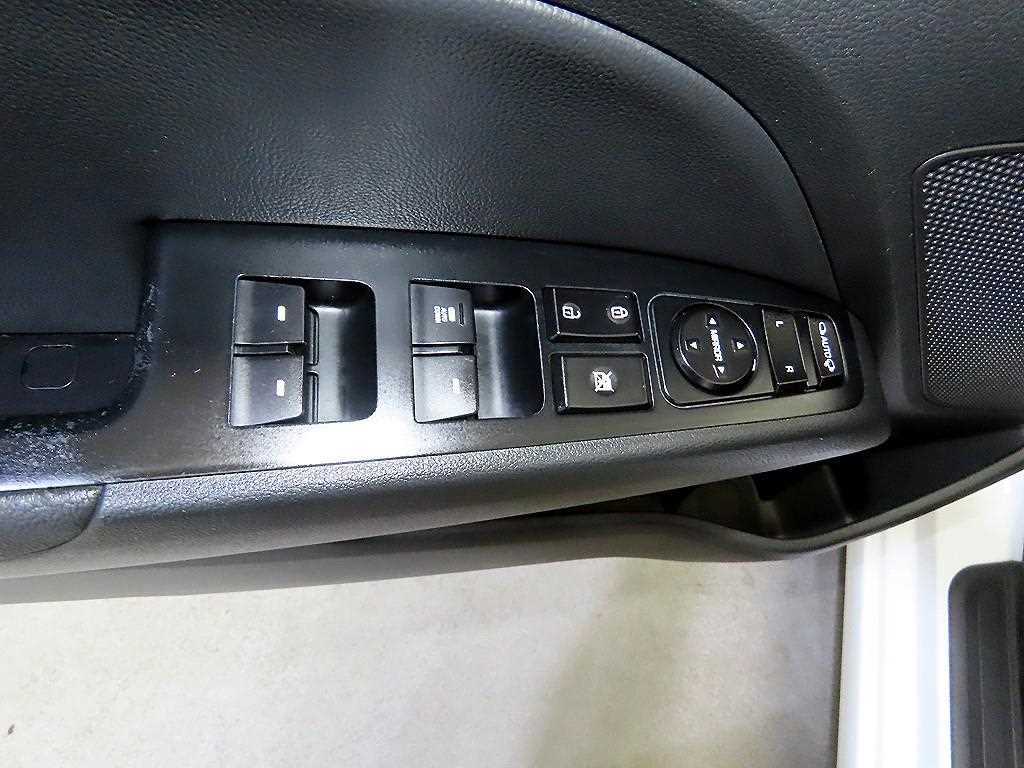 HYUNDAI Avante 2019 Blanco - Importación desde Corea - HF Imports Iquique - Foto 13