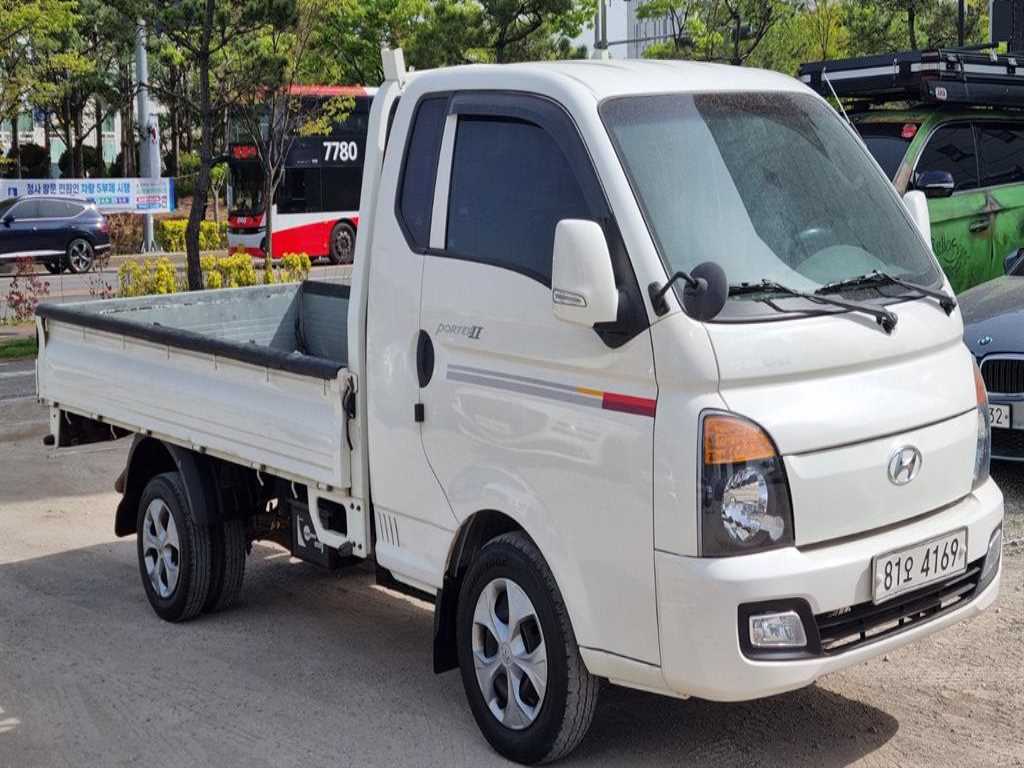 Small Truck Cargo (small) - Vista 3