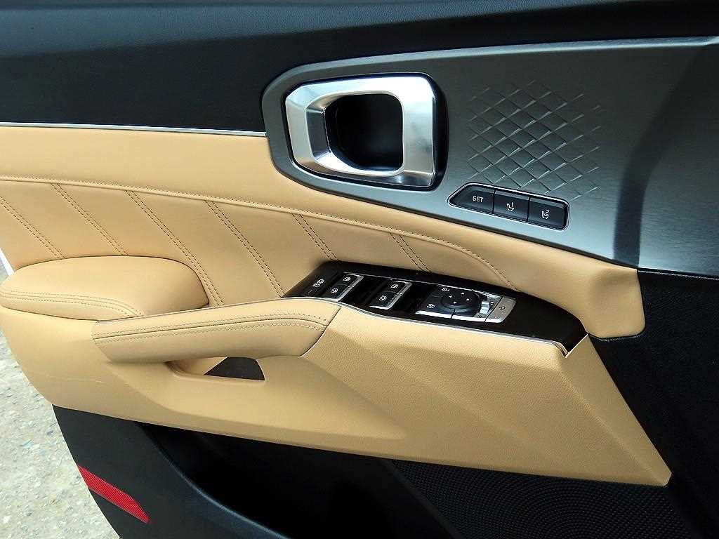 KIA Sorento - Vista 12