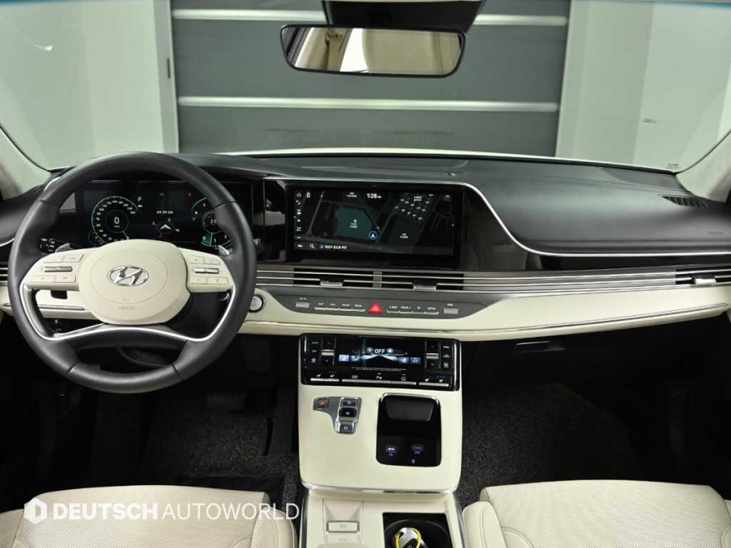 HYUNDAI Grandeur - Vista 6