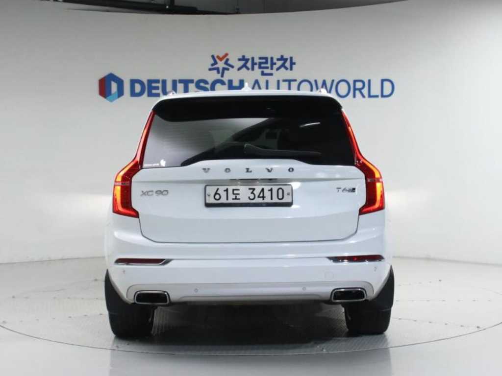 Volvo XC90 - Vista 4