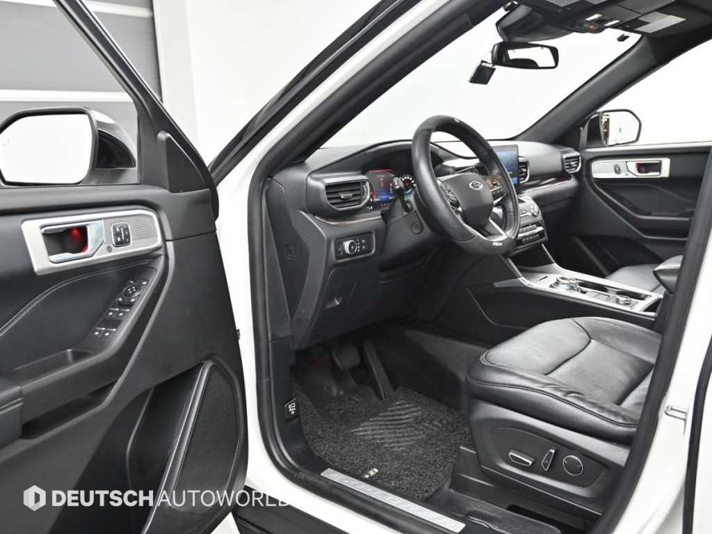 Ford Explorer - Vista 11
