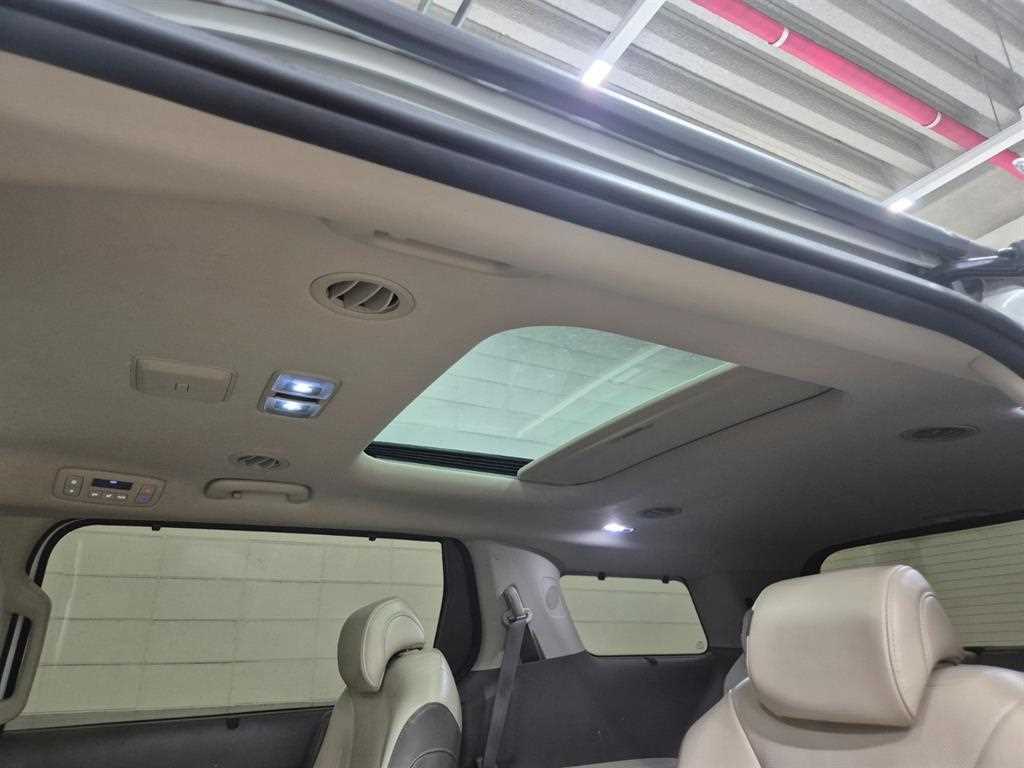 KIA Carnival 2022 Blanco - Importación desde Corea - HF Imports Iquique - Foto 17