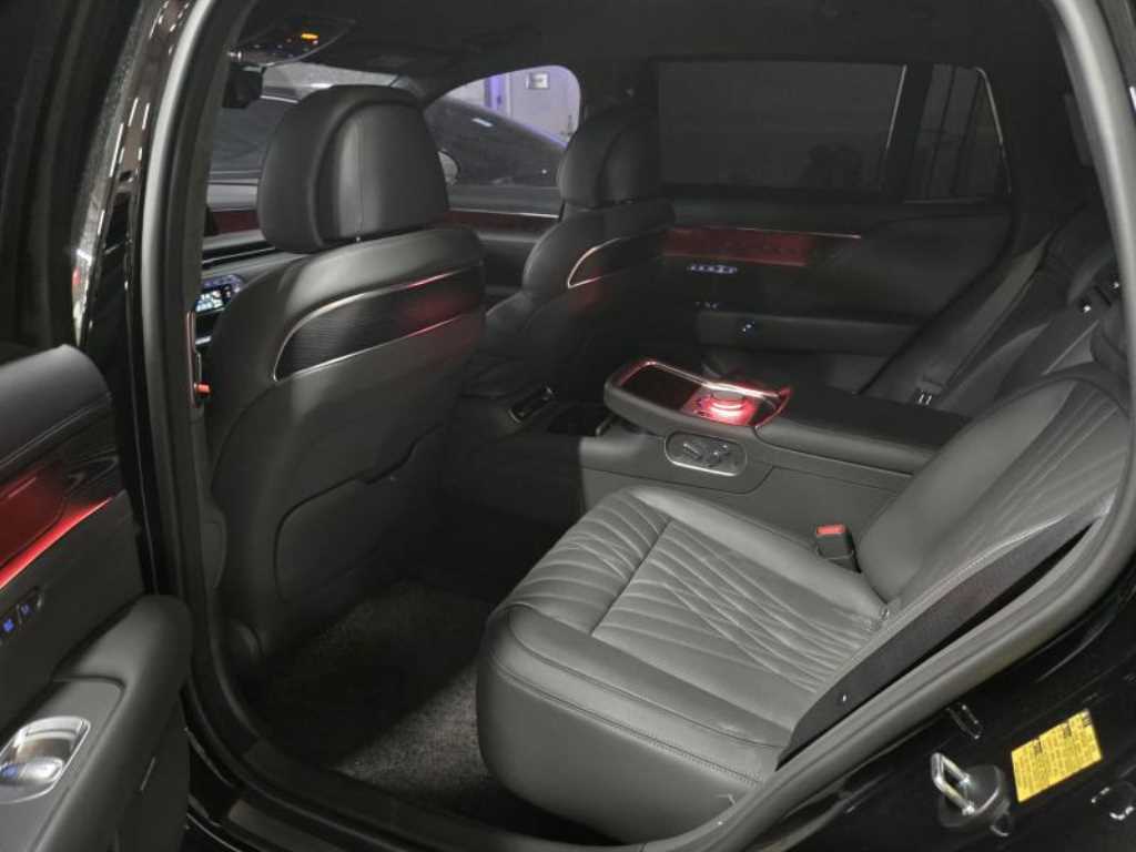Genesis G90 2022 Negro - Importación desde Corea - HF Imports Iquique - Foto 17