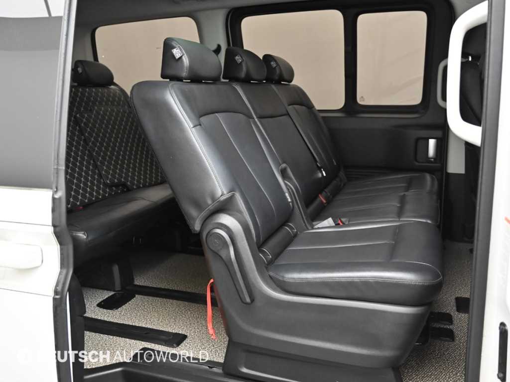 HYUNDAI Staria - Vista 12