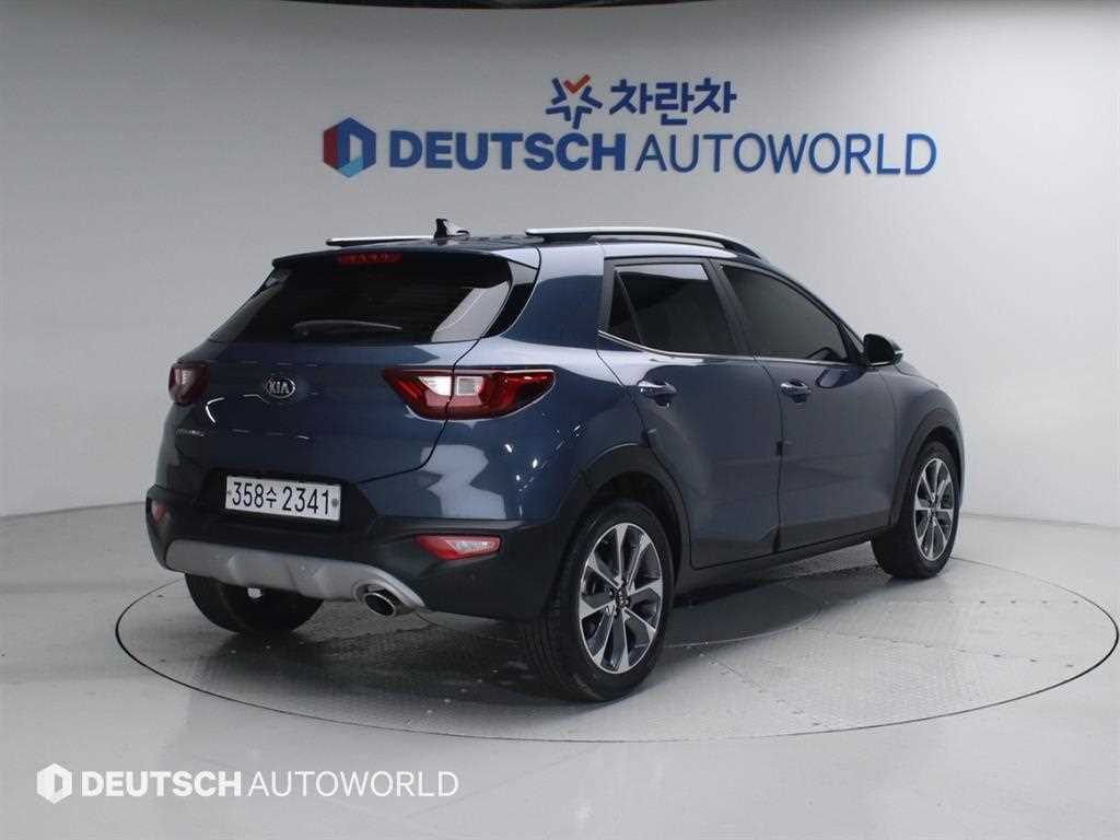 KIA Stonic - Vista 2