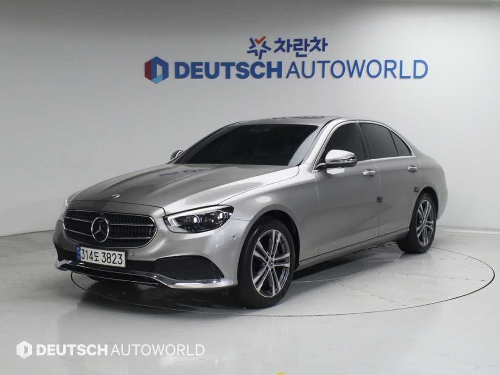 Mercedes Benz E class 2022 Gold color - Importación desde Corea - HF Imports Iquique - Foto 1
