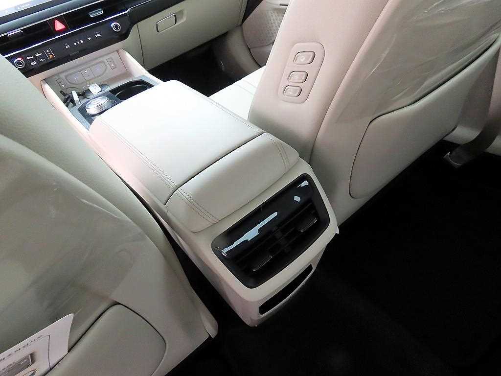 KIA K8 2025 Negro - Importación desde Corea - HF Imports Iquique - Foto 16