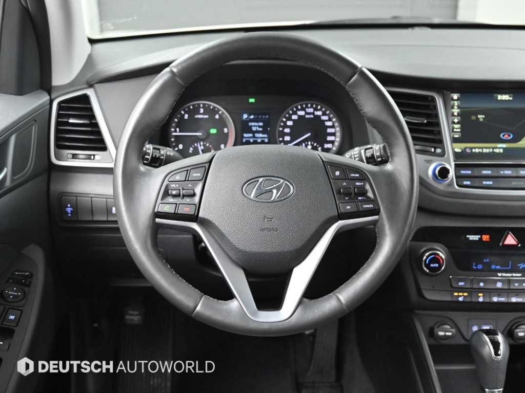 HYUNDAI Tucson 2017 Blanco - Importación desde Corea - HF Imports Iquique - Foto 13