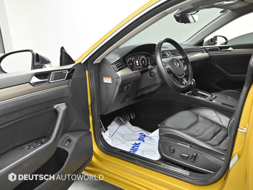 Volkswagen Arteon - Vista 11