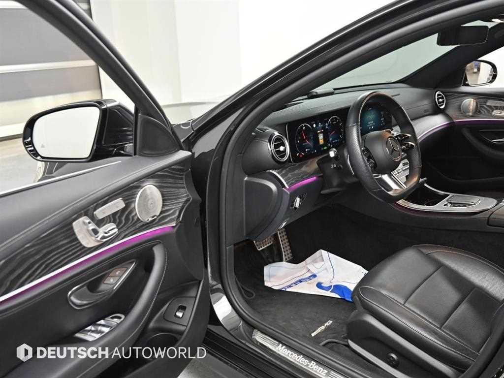 Mercedes Benz E class - Vista 11