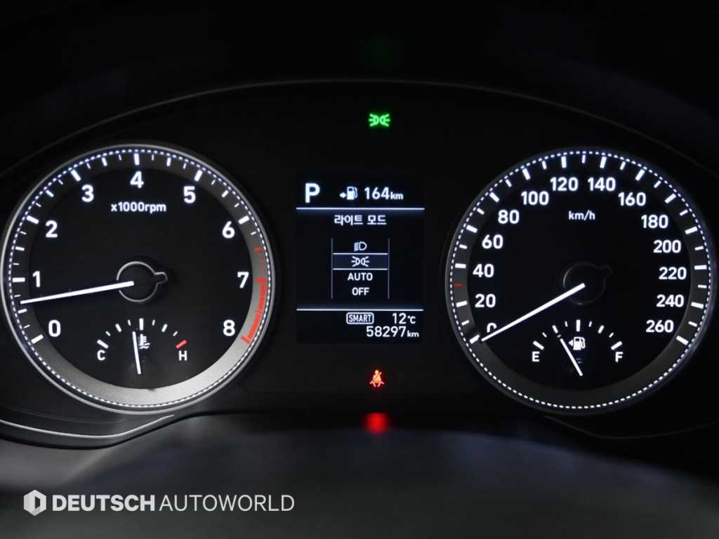 HYUNDAI Grandeur - Vista 8