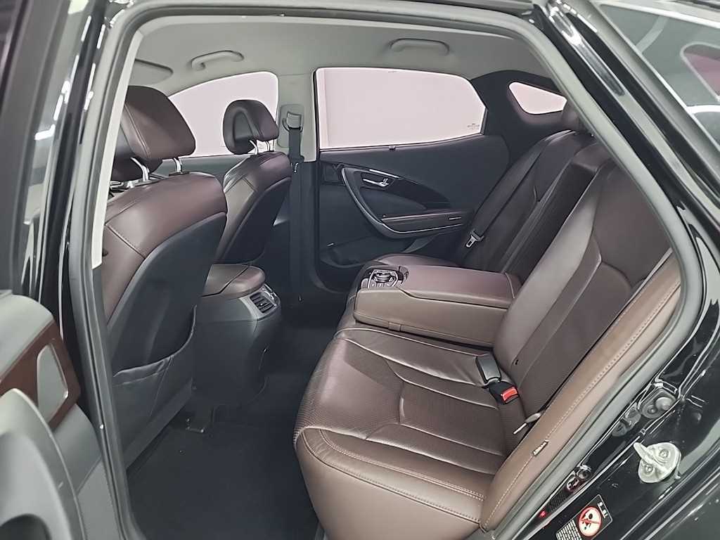 HYUNDAI Grandeur - Vista 12