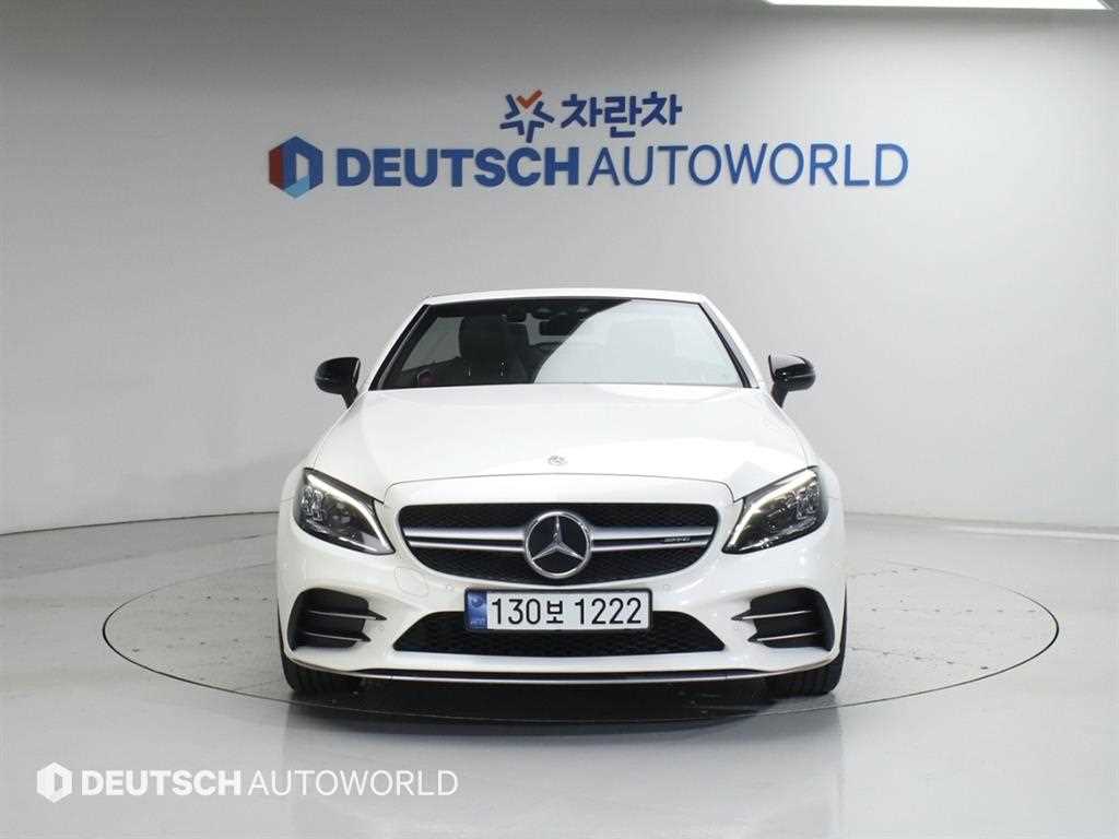 Mercedes Benz C Class - Vista 3