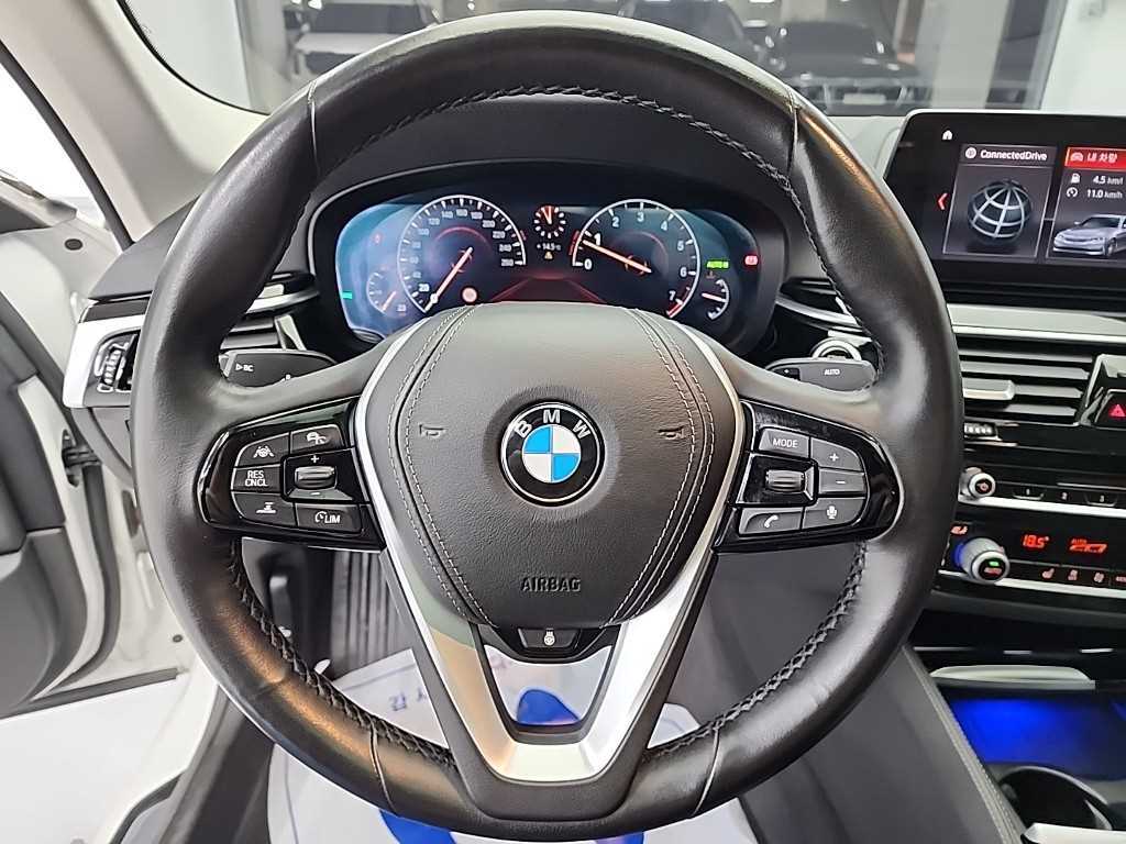 BMW 5 Series - Vista 9