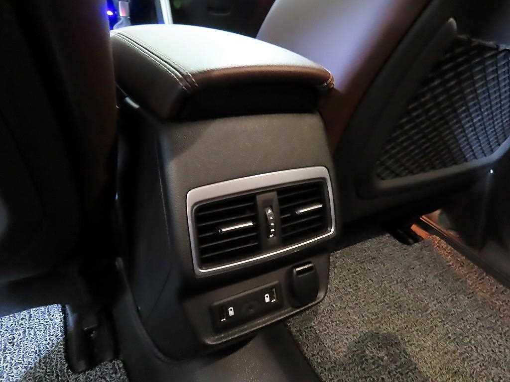 SAMSUNG QM6 2017 Gris - Importación desde Corea - HF Imports Iquique - Foto 15