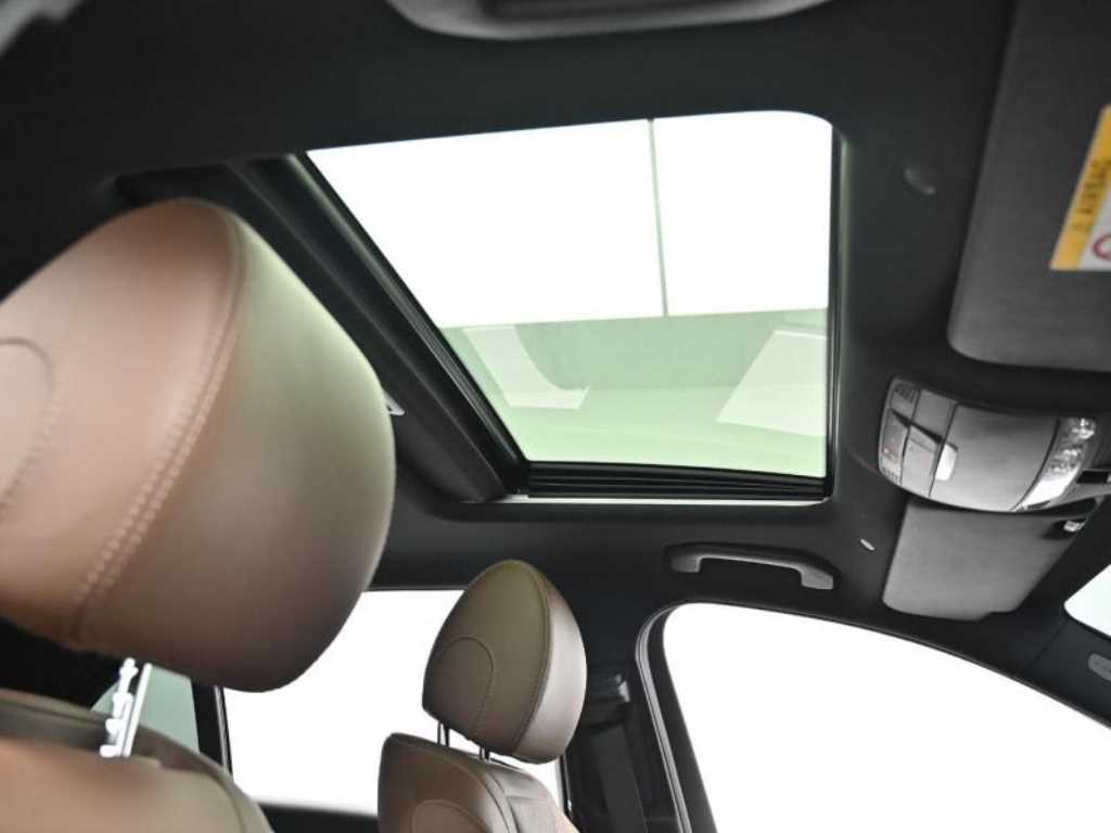 Mercedes Benz E class 2021 Plateado - Importación desde Corea - HF Imports Iquique - Foto 18