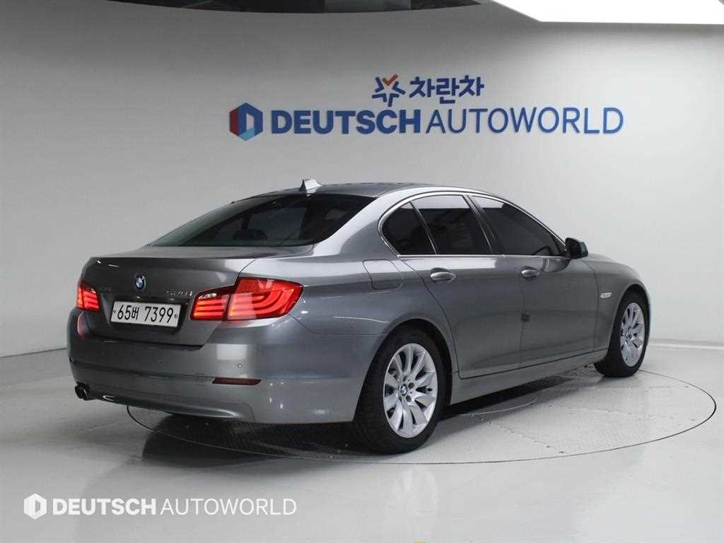 BMW 5 Series - Vista 2