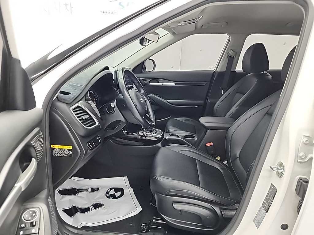 KIA Seltos - Vista 11