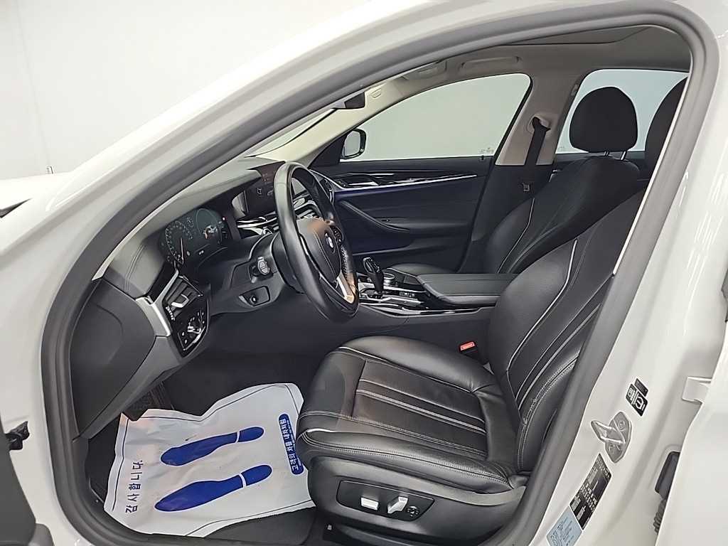 BMW 5 Series - Vista 11