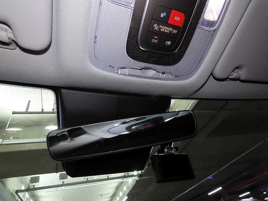 HYUNDAI Kona - Vista 4