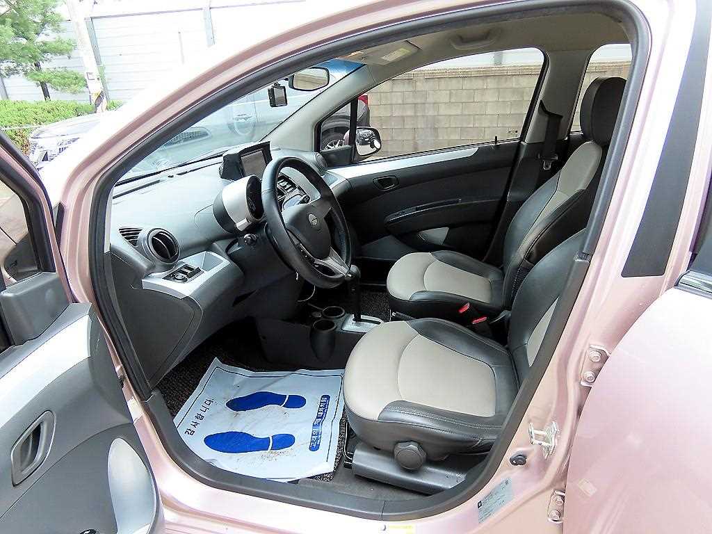 Chevrolet Spark - Vista 5