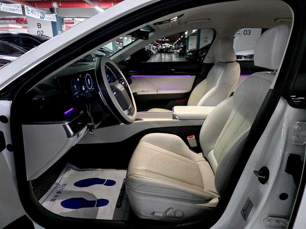 HYUNDAI Grandeur - Vista 9