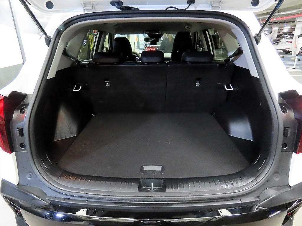 KIA Seltos 2023 Blanco - Importación desde Corea - HF Imports Iquique - Foto 16