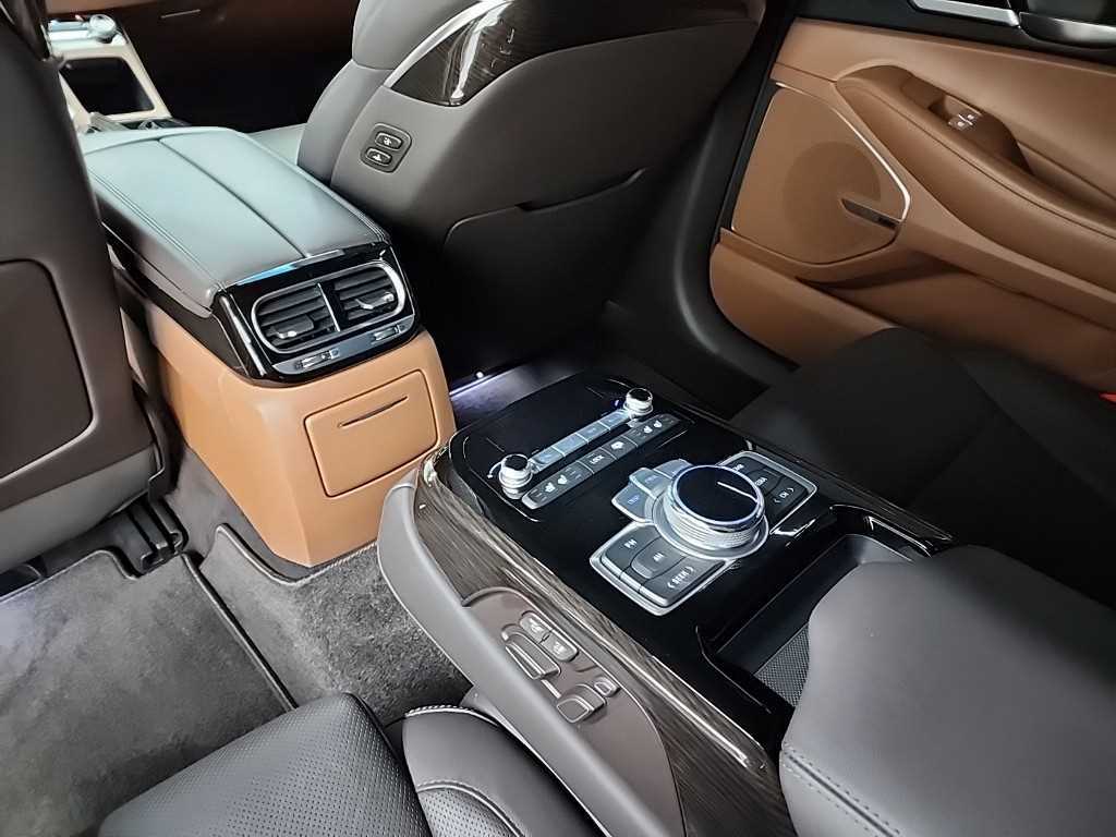 Genesis G90 2019 Negro - Importación desde Corea - HF Imports Iquique - Foto 13