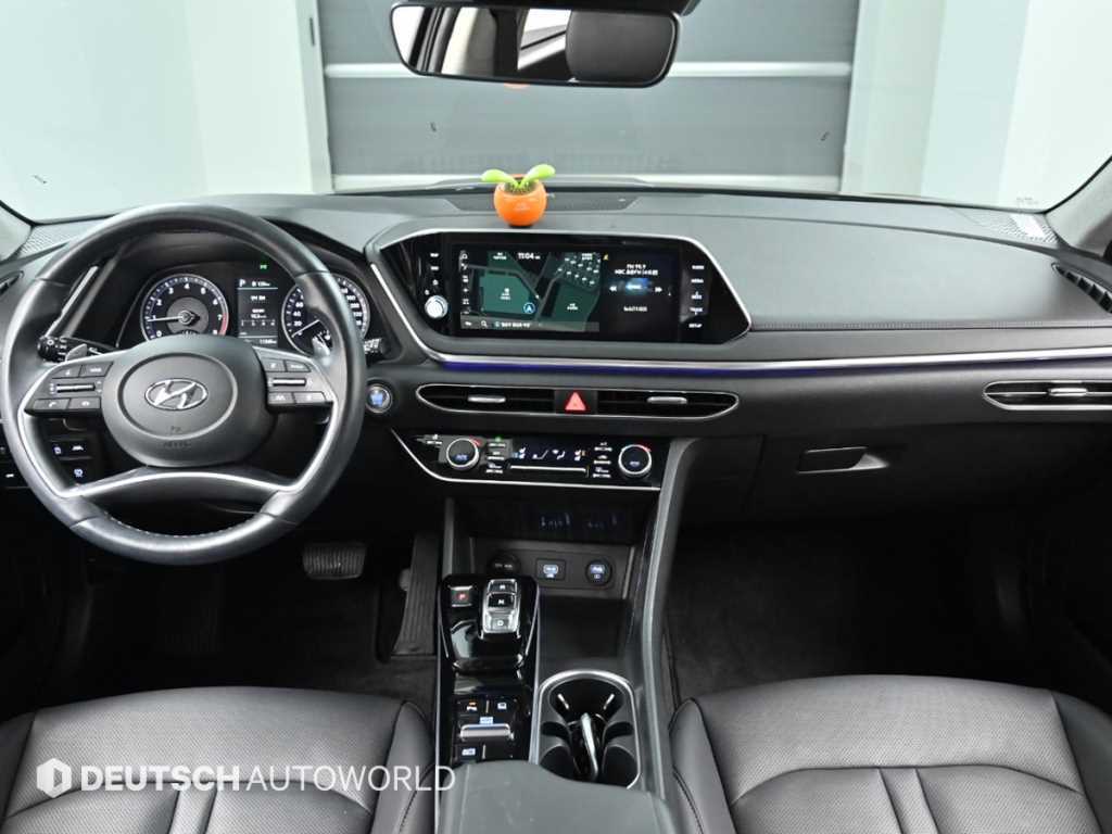 HYUNDAI Sonata - Vista 7