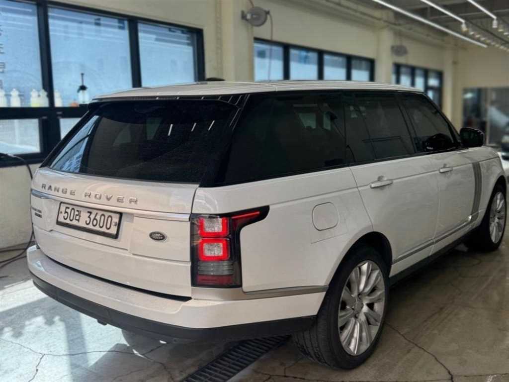 Land Rover Range Rover - Vista 4