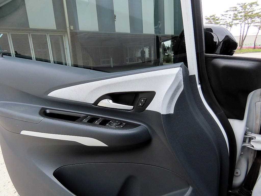 Chevrolet Bolt - Vista 11