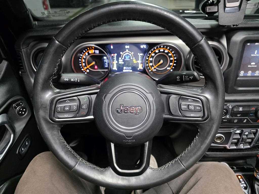Jeep Wrangler - Vista 9