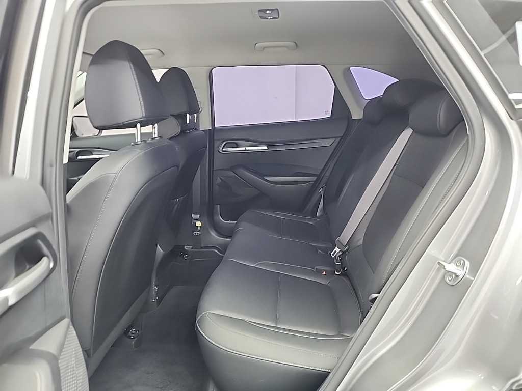 KIA Seltos - Vista 12