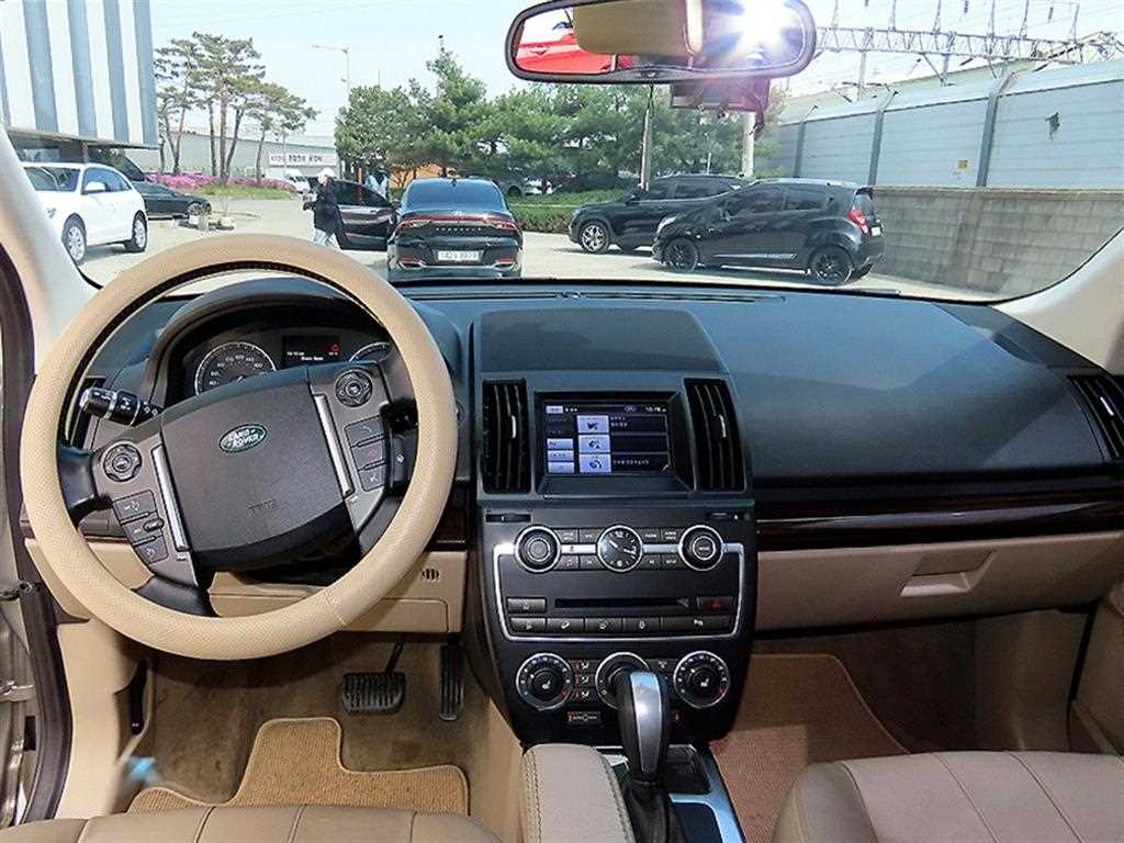 Land Rover Freelander - Vista 7