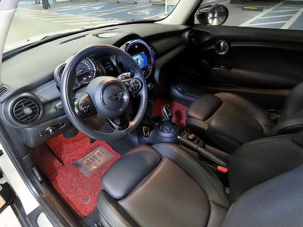 Mini Cooper - Vista 10