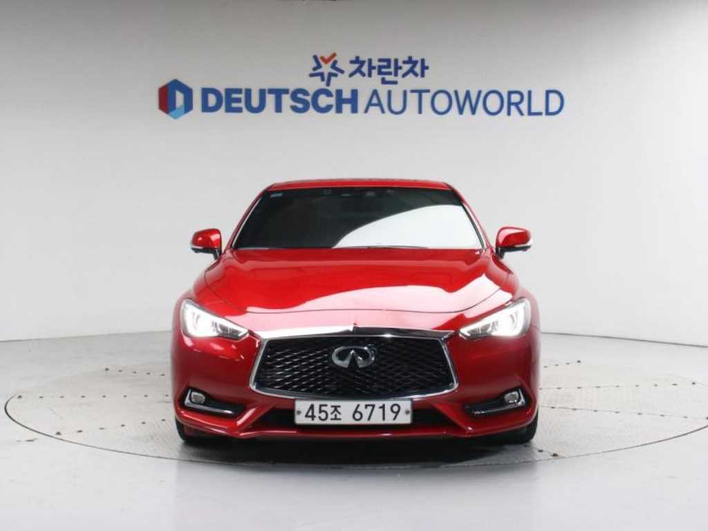 Infiniti Q - Vista 4