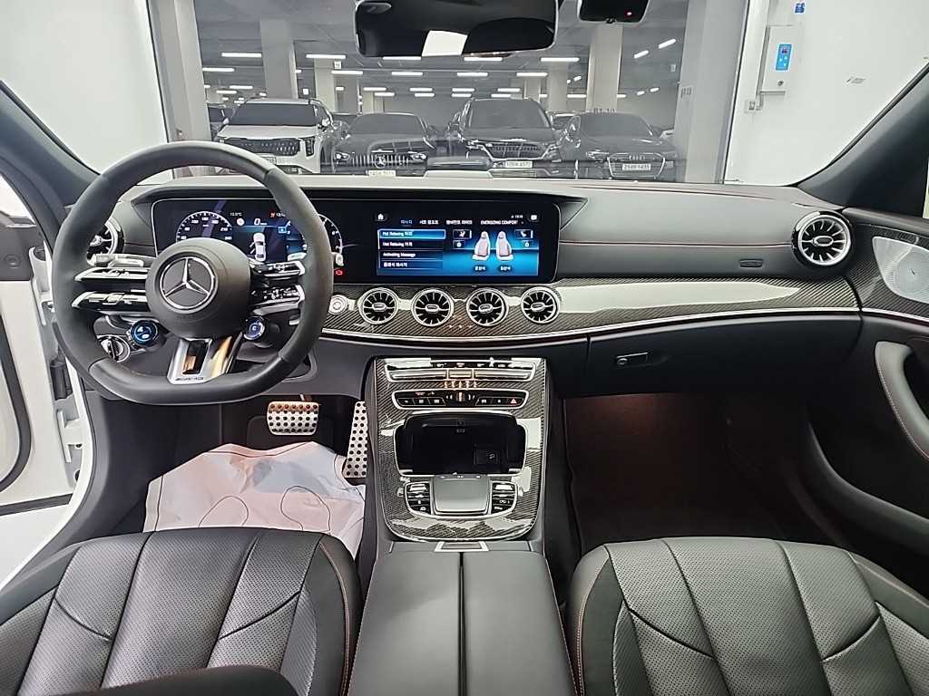 Mercedes Benz CLS Class - Vista 7