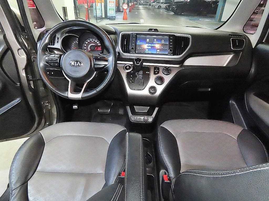 KIA Ray - Vista 10