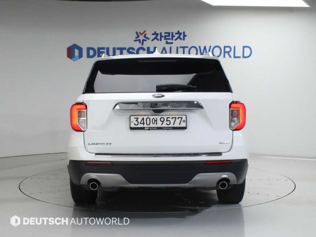 Ford Explorer - Vista 4